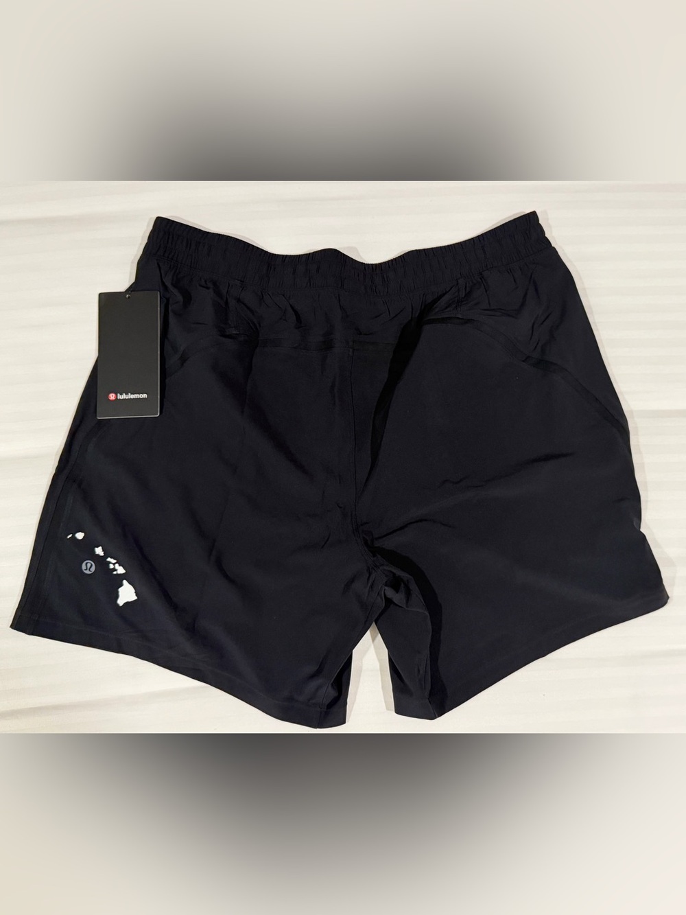 NEW Men’s Lululemon Pace Breaker Short 7" LL - Hawaii Exclusive Decal XL Black